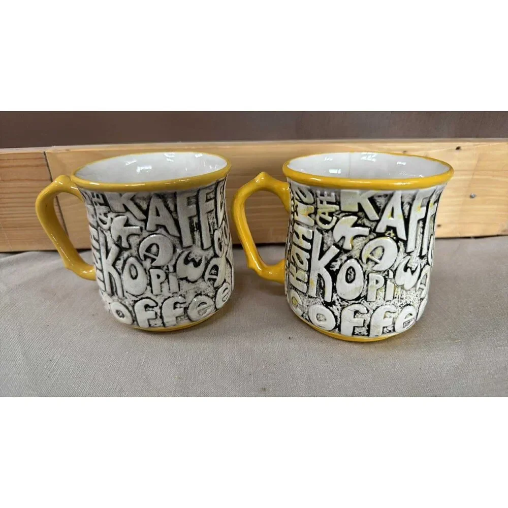 Vintage 1974 Duncan Ceramics Kaffee Kawa Coffee Cage Mug Raised Letters 12 OZ.